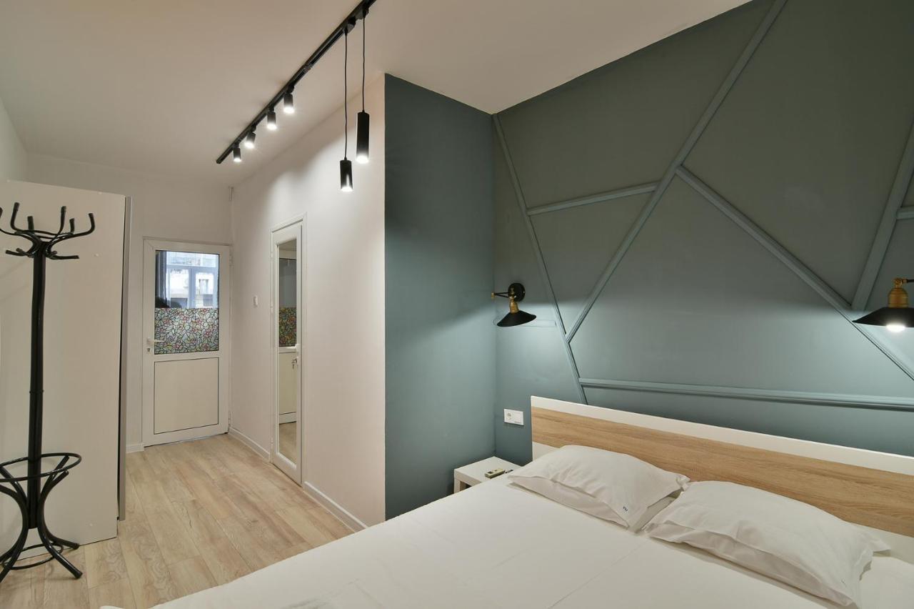 Central Flats With Parking Varna Exterior foto